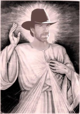 Chuck norris arrive comme le messi