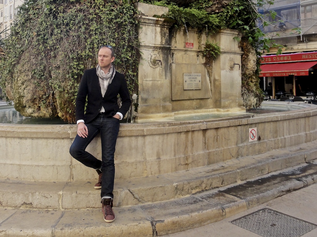 look toulon 14