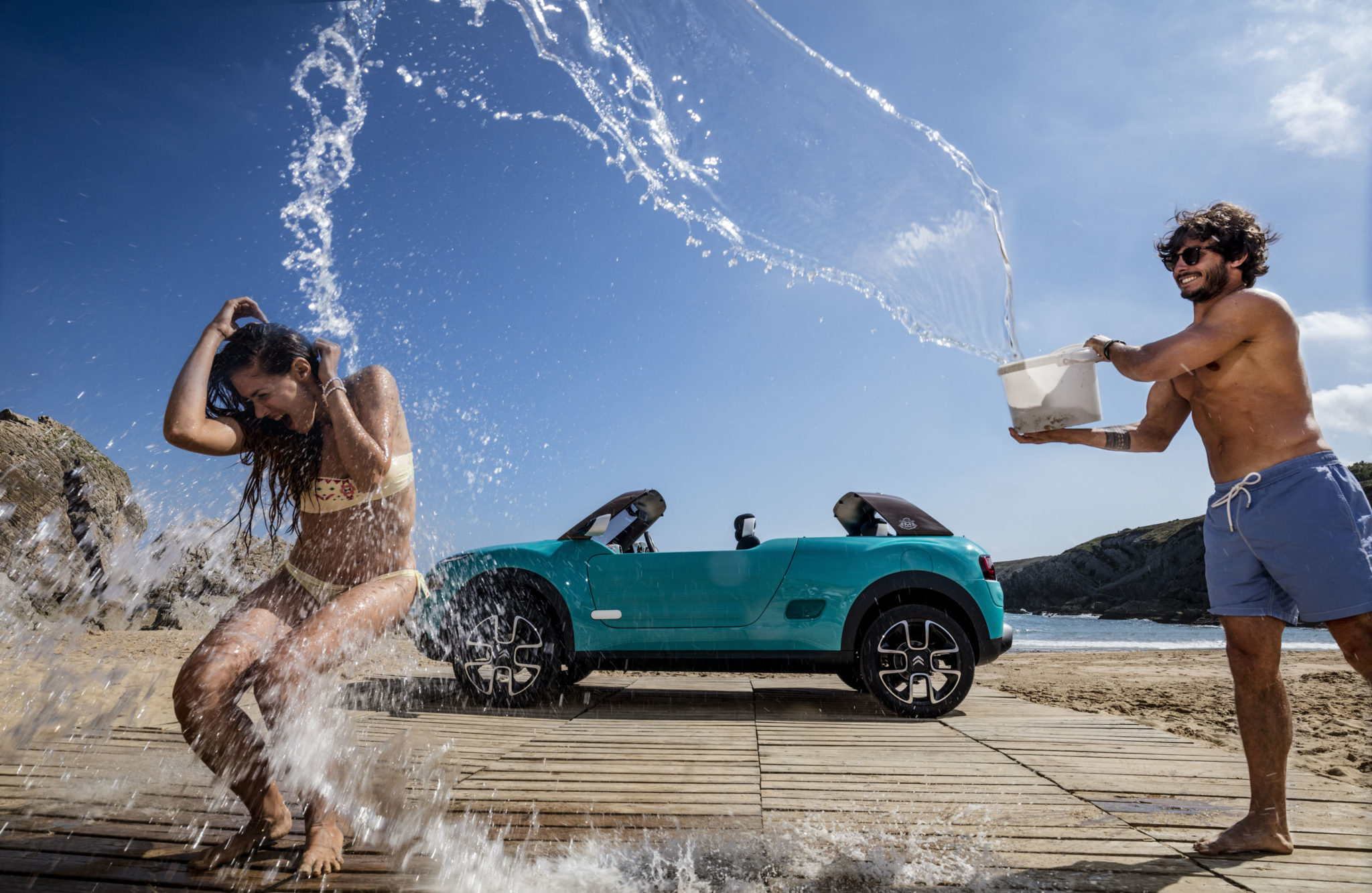08154396-photo-citroen-cactus-m-concept-000
